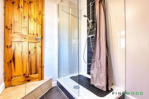 ground floor shower room