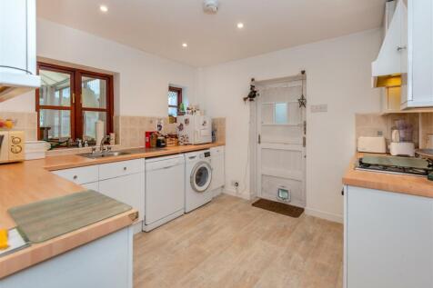 8627079-interior04.jpg