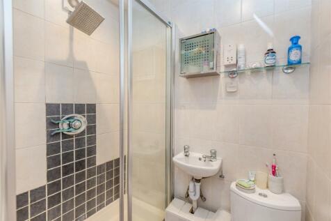 8627079-interior10.jpg