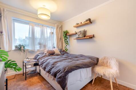 8634542-interior09.jpg