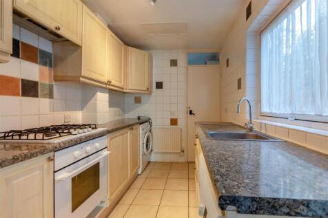 8635950-interior02.jpg