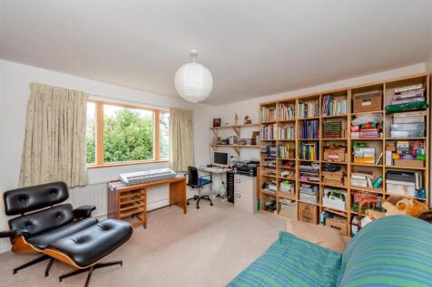 8587992-interior03.jpg