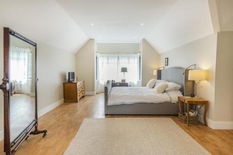 8562263-interior14.jpg