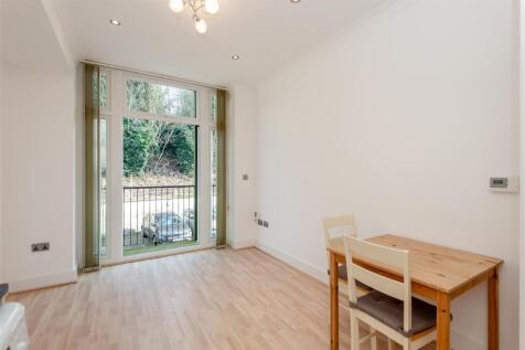 8637160-interior08.jpg