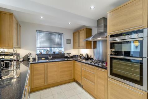 8637670-interior17.jpg