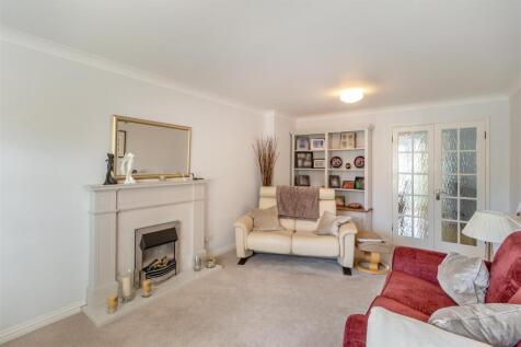 8637670-interior10.jpg