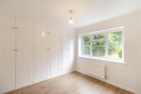 8567346-interior06.jpg