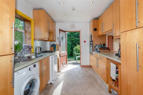 8646548-interior07.jpg