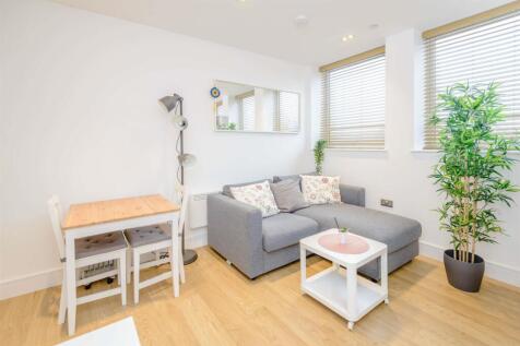 8452240-interior03-800.jpg