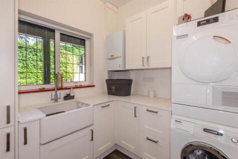 8648587-interior15.jpg