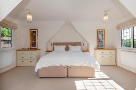 8648587-interior26.jpg