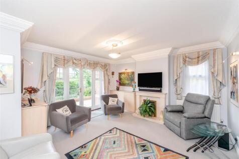 8648229-interior03.jpg