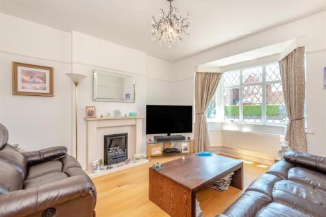 8653696-interior01.jpg