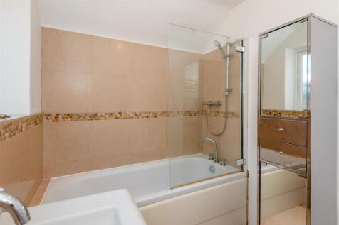 8653696-interior12.jpg
