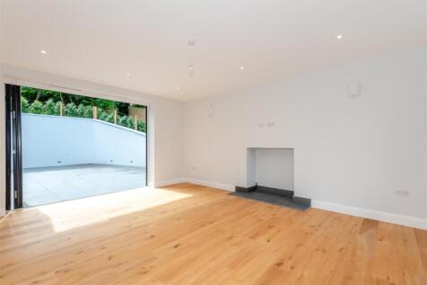 8653494-interior14.jpg