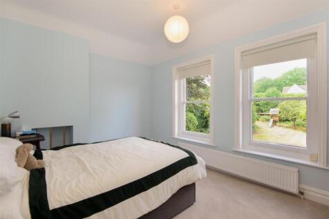 8658288-interior12.jpg