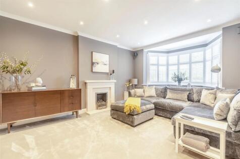 8657816-interior13.jpg