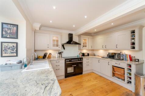 8649826-interior19.jpg