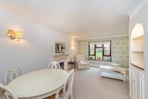 8632387-interior09.jpg