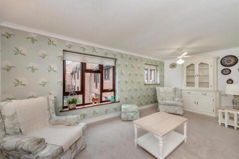 8632387-interior10.jpg