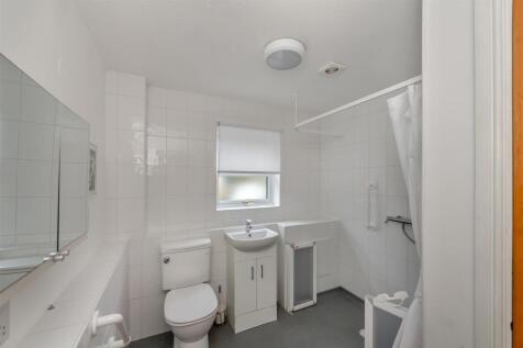 8632387-interior06.jpg