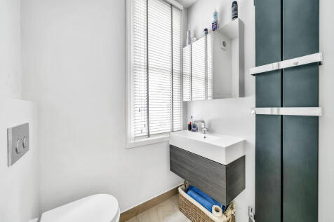 48 Upcerne Road, ...