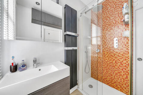 48 Upcerne Road, ...