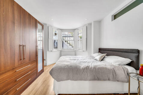 48 Upcerne Road, ...