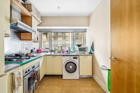 5 Garrick House, ...