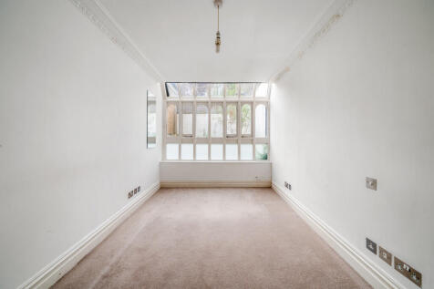 2, 299 Kings Road...