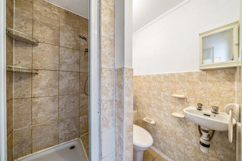 32 Upper Berenger...