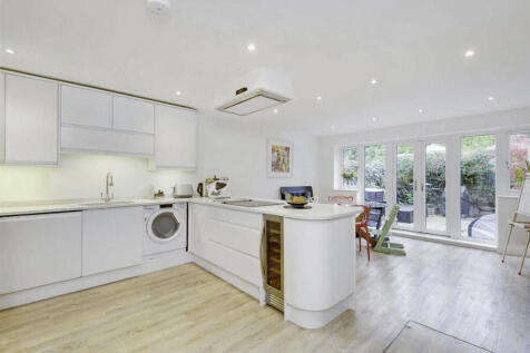 15 Britannia Road...