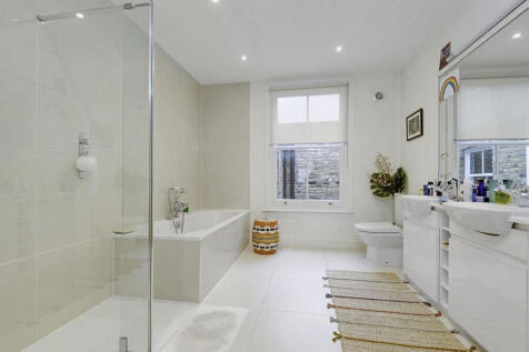 15 Britannia Road...