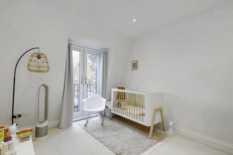 15 Britannia Road...