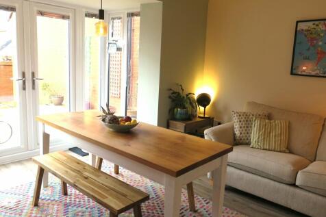 Kitchen / Dining / Family Room