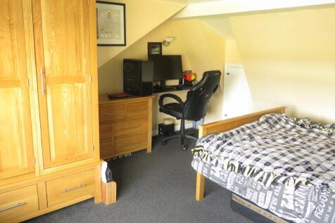 Bedroom four (Attic bedroom)