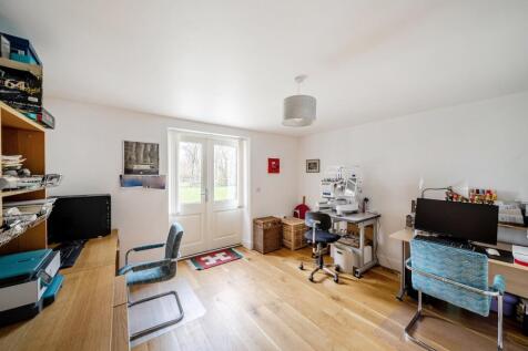 Formal dining room (currently presented as a craft room)