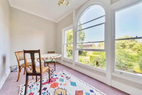 Communal Sun Room - overlooking the gardens