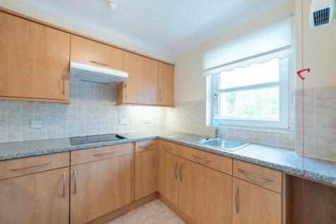 32 Kerfield Court-4.jpg