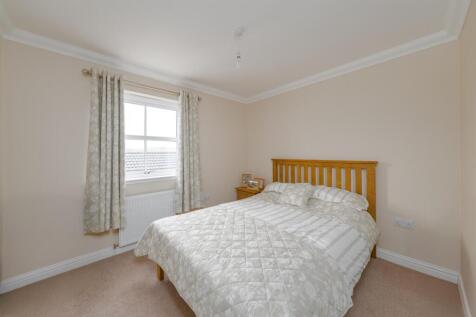 54 Springwood Rise-21.jpg