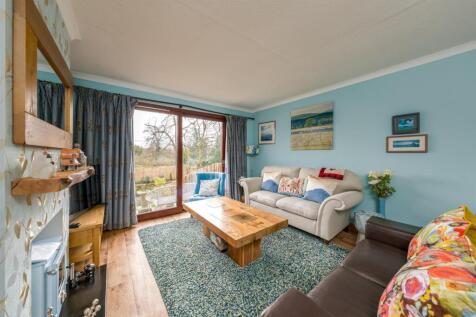 3 Teviot Road Roxburgh-03.jpg