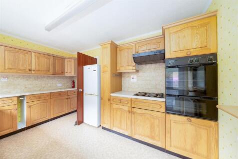 22_leaderdale_crescent-10.jpg