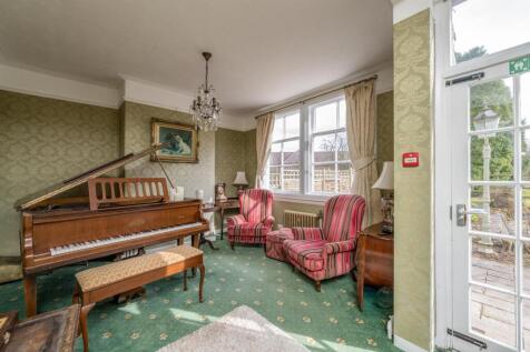 Pinewood House Gordon-08.jpg