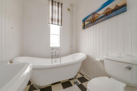 Pinewood House Gordon-38.jpg