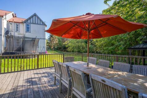 pinewood_house_update-05.jpg