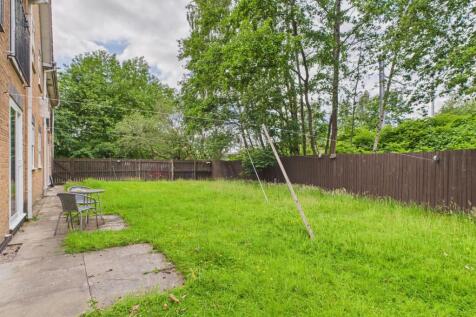 CAM04634G0-PR0042-STILL003