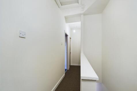 CAM01440G0-PR0078-STILL007