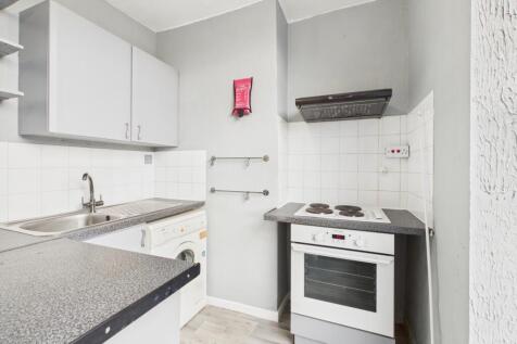 CAM04634G0-PR0058-STILL002