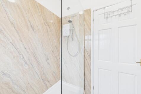 CAM04634G0-PR0058-STILL011