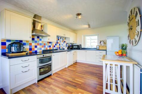 Kitchen  (3)